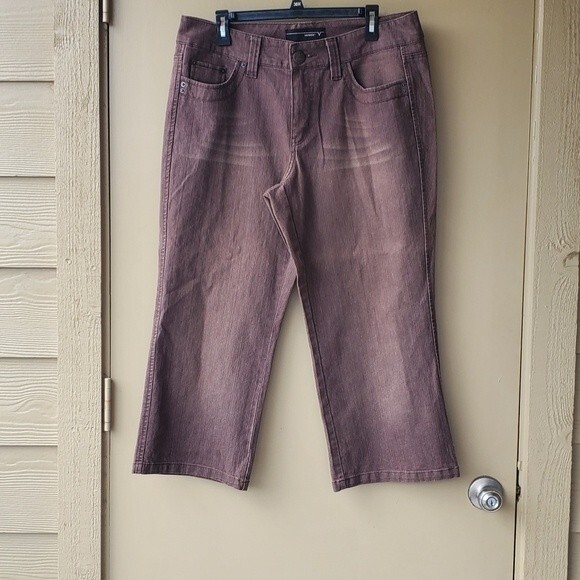 Venezia by lane Bryant Womens Brown Stretchy Jean Capris NWT size 16 - Picture 1 of 14